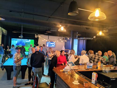 PXL 20230207 232142811.MP 